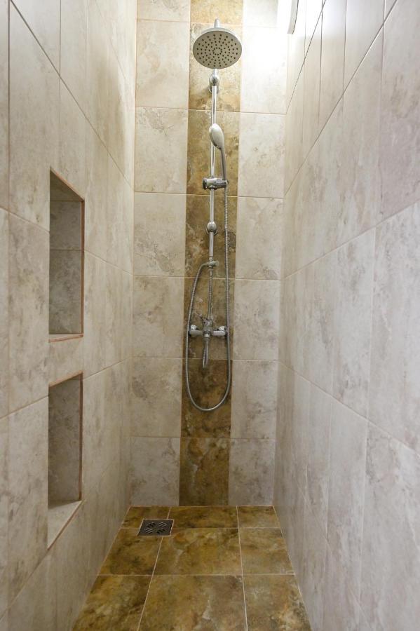 Transilvania Apartment ซีบิว ภายนอก รูปภาพ